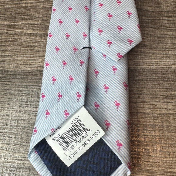 Vineyard Vines Pink Flamingo Stripe Tie NWT - Picture 6 of 8